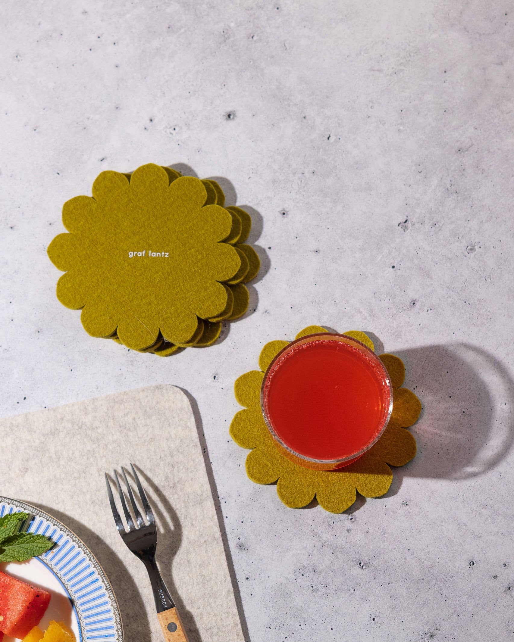 Crest Felt Coaster Set - Dandelion