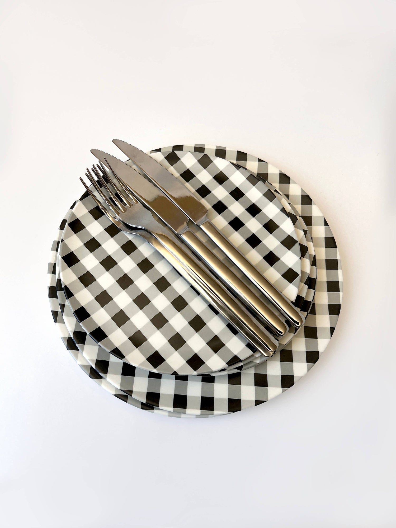 Bamboo Dinner Plate - Gingham Black