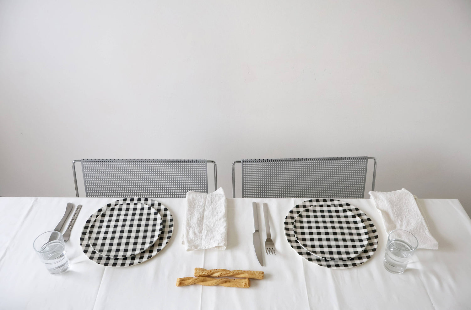 Bamboo Dinner Plate - Gingham Black