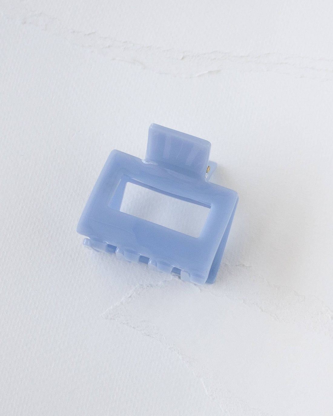 Kylie Hair Clip: Blueberry