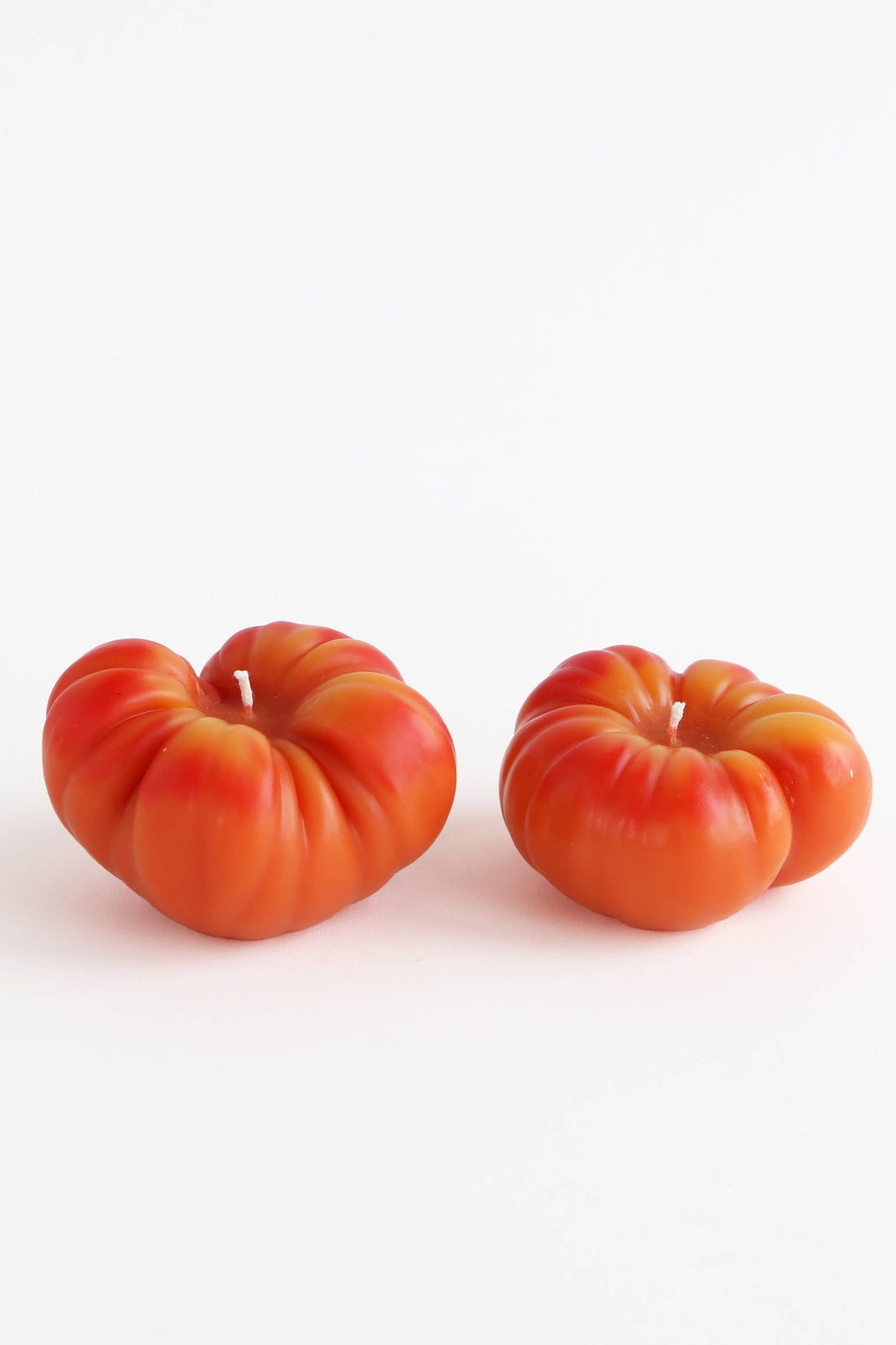 Heirloom Tomato Beeswax Candle: Orange