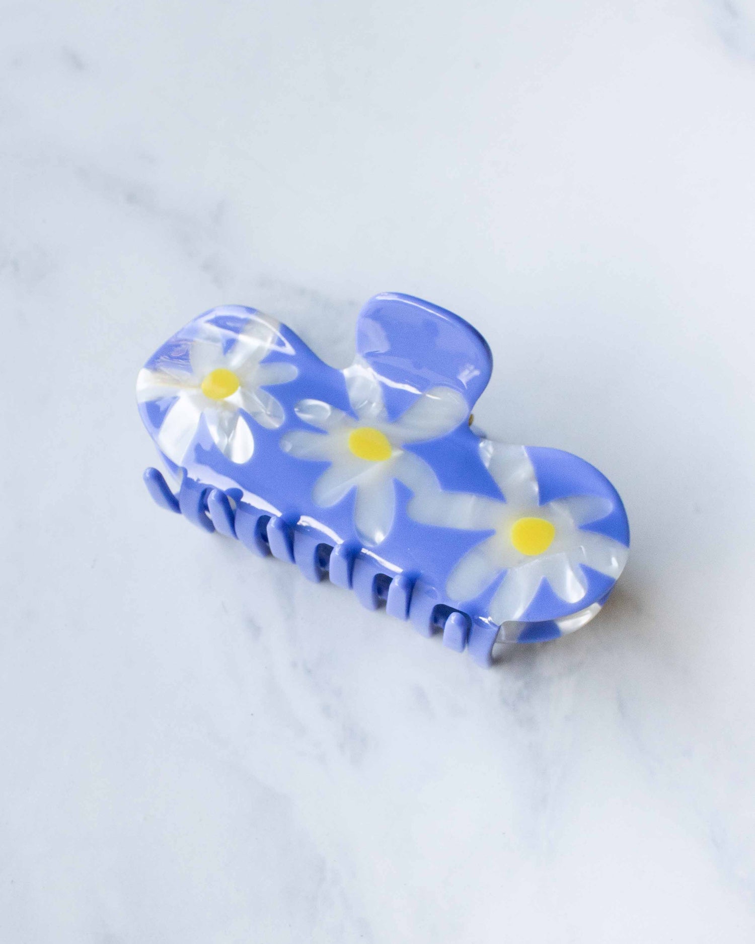 Daisy Curved Hair Clip: Blue
