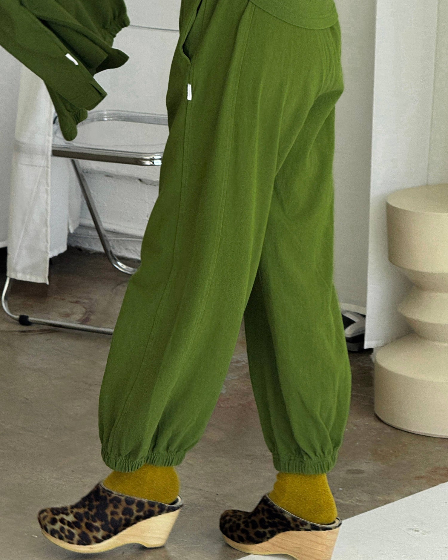 Balloon Pants - Collard Green